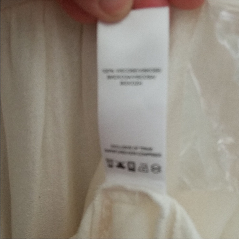 Silver Jeans Off White Embroidered & Embellished Boho Top - Large NWT. FABULOUS! - Picture 12 of 12